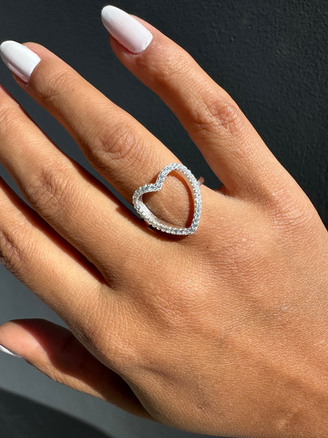 Anel Grande Prata 925 Coração Vazado com Zircônias Feminino