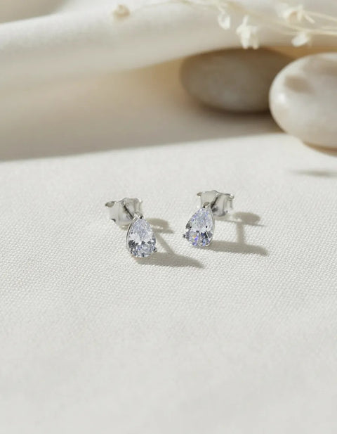 Brinco Gota Ponto de Luz Zircônia 5x7mm Prata 925
